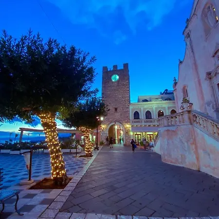 Alpha22 Apartment Giardini Naxos
