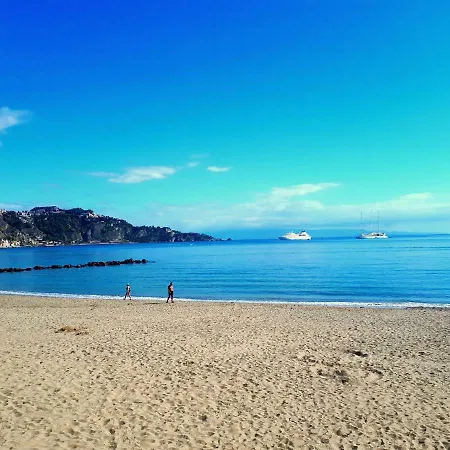 Alpha22 Apartment Giardini Naxos
